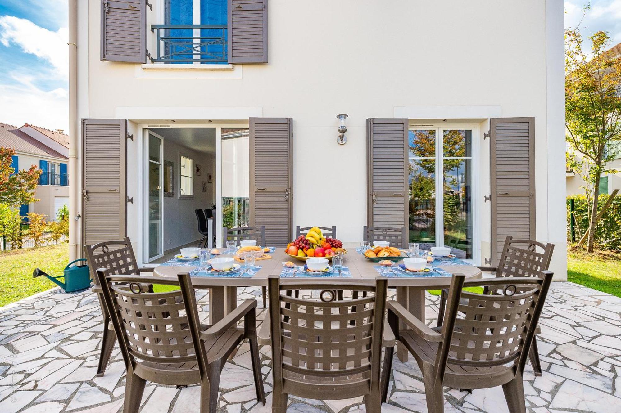 Gite La Villa Omagny Paris Marne-La-Vallee Exterior foto