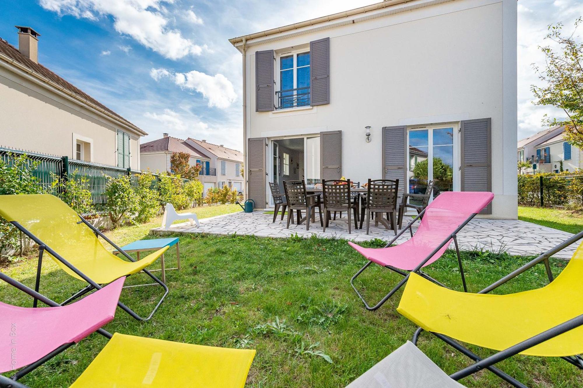 Gite La Villa Omagny Paris Marne-La-Vallee Exterior foto